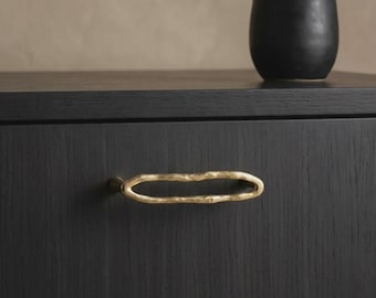 Handgefertigter Schubladenknauf aus Massivem Messing, Strukturierte Schrankbeschläge, Moderner Küchengriff
