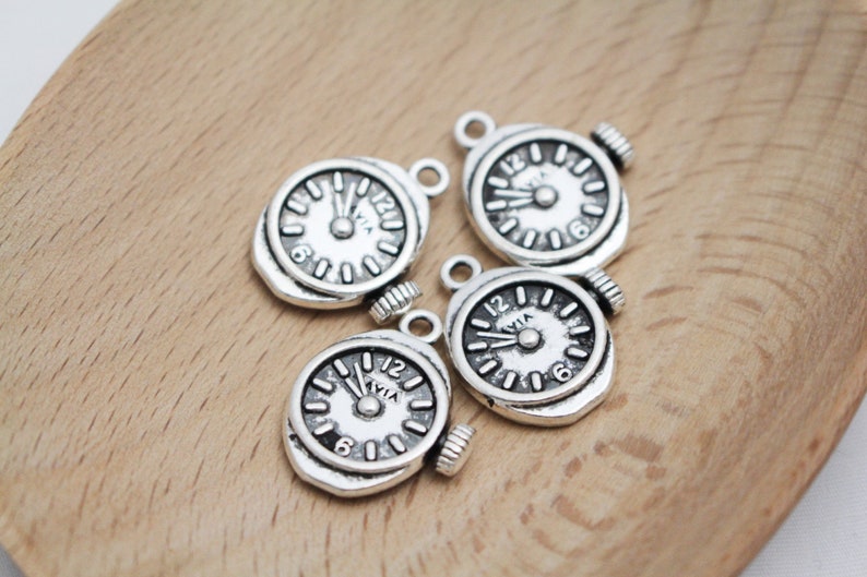 Antique Silver Pocket Watch Charms 21x17mm 4pcs 1.5mm Hole CHR0459 image 1