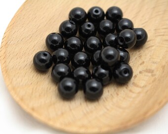 8mm Round - Jet Black Czech Glass Druk Beads - 1.5mm Hole - 25pcs - BLK0050