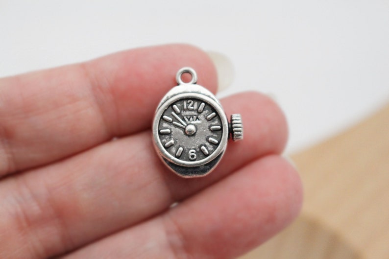 Antique Silver Pocket Watch Charms 21x17mm 4pcs 1.5mm Hole CHR0459 image 3