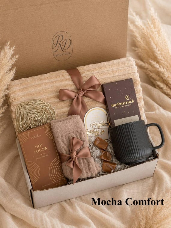 Luxury Cozy Gift Box for Her, Self Care Package, Thoughtful Thinking of You Gift, Fall Birthday Gift, Self Care Gift Basket for Women