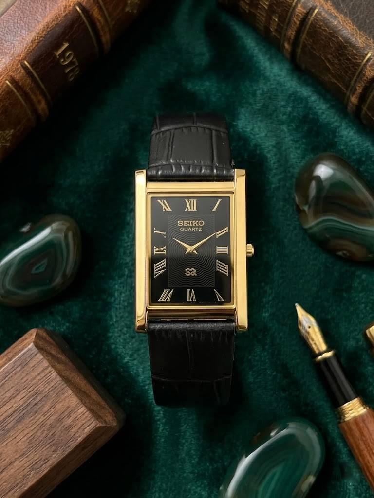 【希少・新品電池】セイコー タンクシャリオ メンズ ヴィンテージドレスウォッチ Vintage】SEIKO セイコー シャリオ タンク シャンパンゴールド - メルカリ
