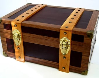 Walnut & Leather Table Top Humidor (The Steamer)