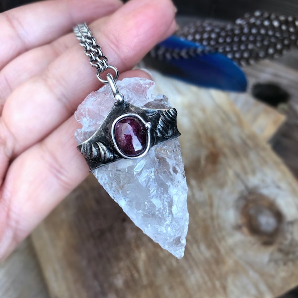 Raw Crystal Quartz Arrowhead With Garnet Gemstone • Healing Stone • Rustic Quartz Talisman • Rock Pendant • Nature Inspired
