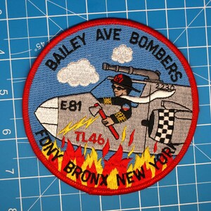 FDNY NYC Fire department Engine 81 Bailey Ave Bombers patch