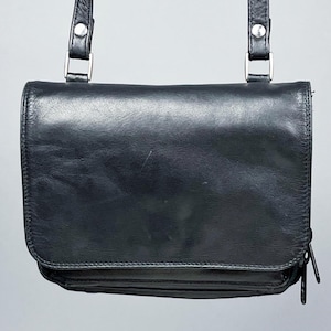 derek alexander leather flap backpack Medium Backpack, Taupe, One Size Fashion Magnetic flap closure with buckle detail Derek Alexander Leather NAVAJO- Compartment