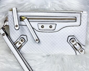 Y2K Danier Wristlet Purse, Leather White Quilted Gold Hardware Mini Handbag