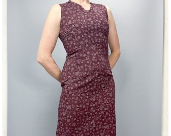 90's Cheongsam Dress | Vintage Maroon Floral Sleeveless Fitted Midi Dress | Size Extra Small