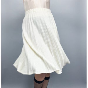 Knit a store line midi skirt
