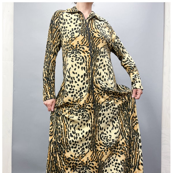 Vintage Dressing Gown | 70's Animal Print Long House Dress | Size Large