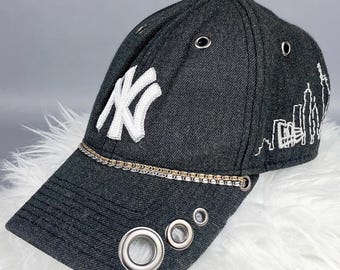 NY Yankees Baseball Cap, New York Skyline Embroidery, Grommets & Chain