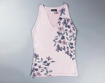 Vintage Floral Sleeveless Knit Top with Keyhole Detail