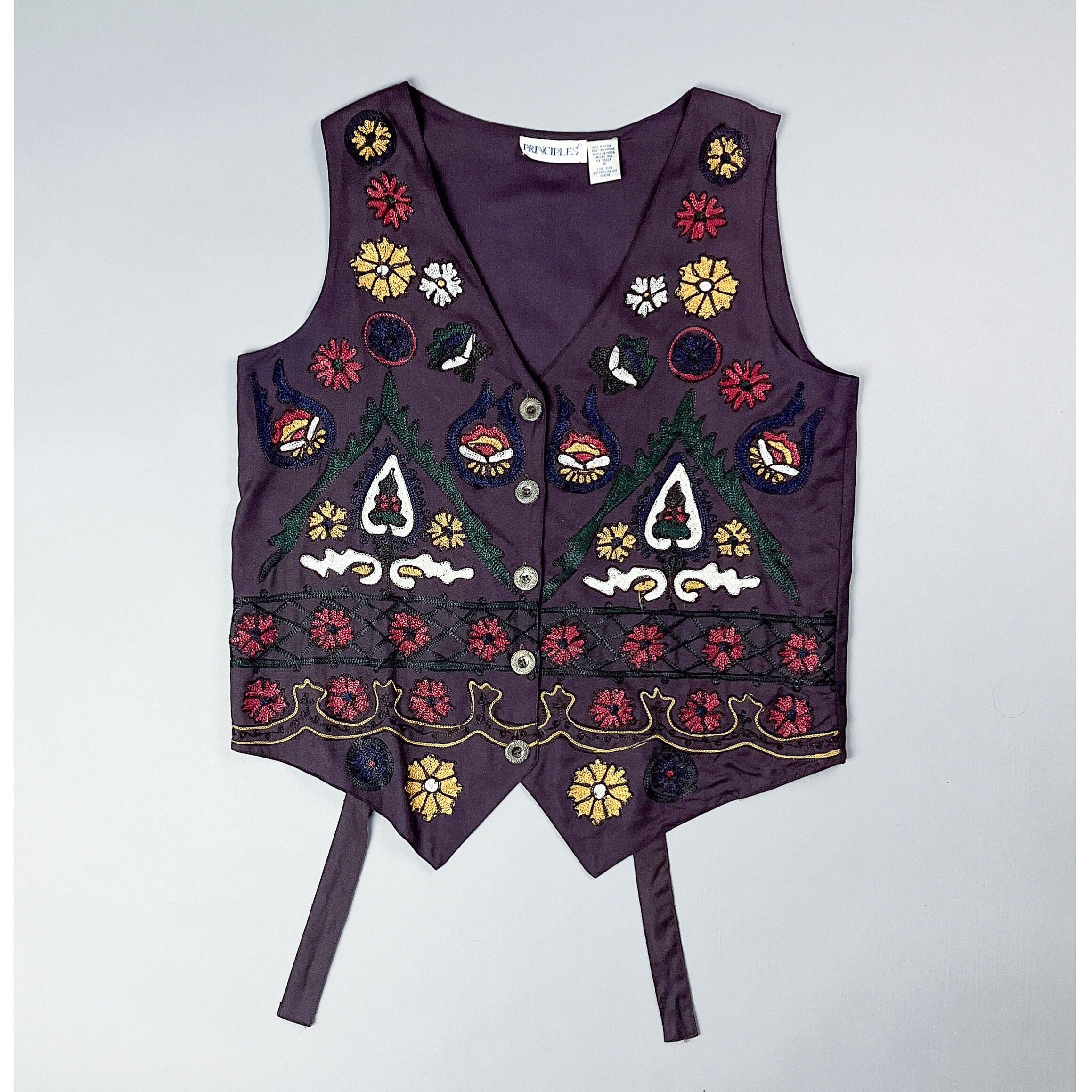 Vintage Eggshell Vest / Negligee Floral Embroidery Detail - S main image 1