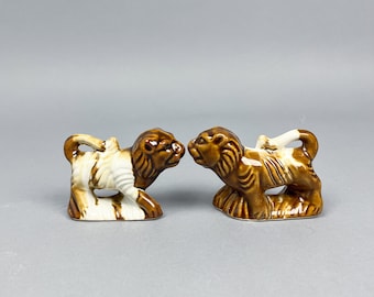 Ceramic Lion Figurines with Treacle Glaze | Pair of Vintage 70's Small Baroque Animal Figures