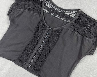 Black Lace Detail Button Front Crop Top