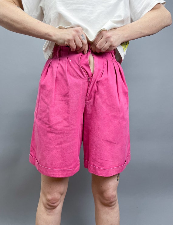Pink Pleated Shorts | Vintage 80's High Rise Hot … - image 2