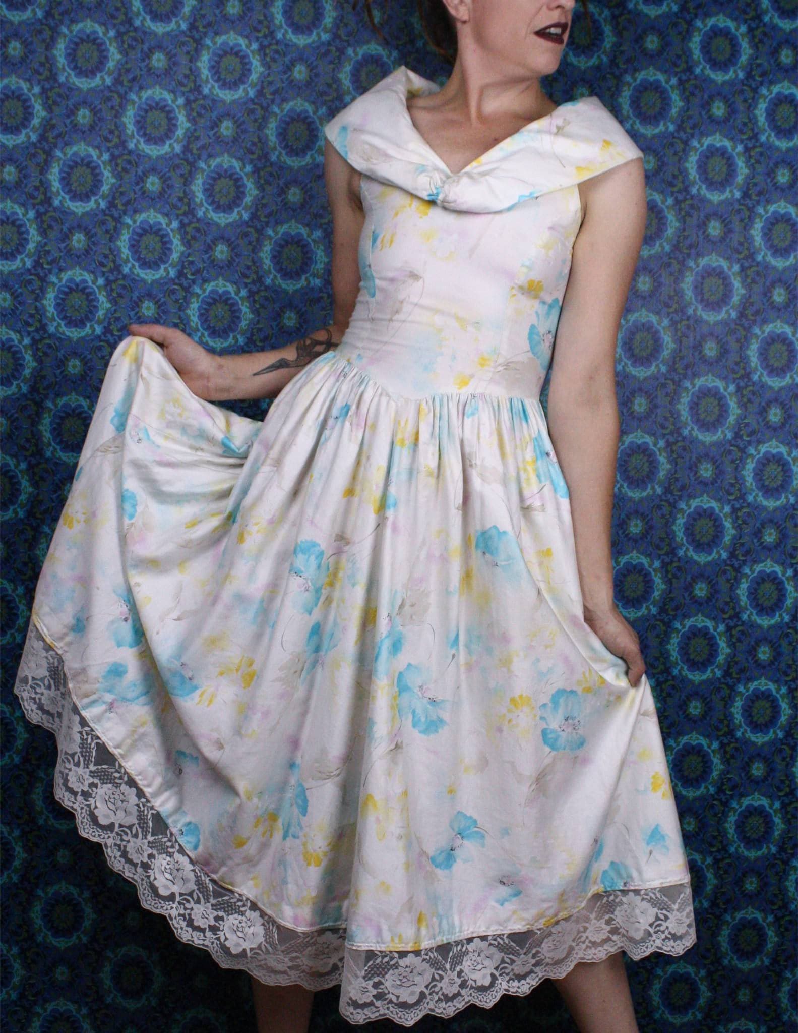 50's 60's DAY DRESS Cotton Floral // White & Pastels Etsy
