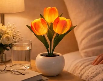 LED Tulip Night Light, Dimmable Flower Lamp, Aesthetic Bedroom Decor, Unique Birthday Gift for Her, Nightstand Lamp, Flower Table Lamp
