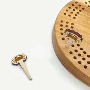 Chevilles de cribbage personnalisées en bois de crabe - Jeu de 2 chevilles