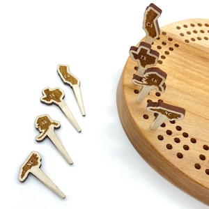Estacas de cribbage personalizadas de madeira do estado dos EUA/Conjunto de 2 estacas/Abreviação do estado do esboço/Estacas de cribbage dos Estados Unidos/Estacas de cribbage dos EUA