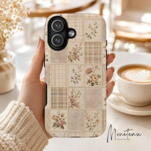 Blumenmuster Patchwork Handyhülle |  Beige Blumen karierte Vintage Collage Girly Cover | IPhone Samsung Pixel | Geschenk für sie