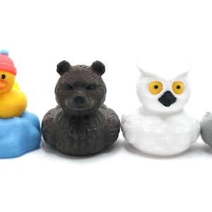 Paquete de mini patos para cruceros por Alaska / Mini patos de 2,5 cm / 10 diseños únicos / Patos para cruceros a granel / Pato Iceberg que brilla en la oscuridad / Patos con forma de animales de Alaska imagen 6