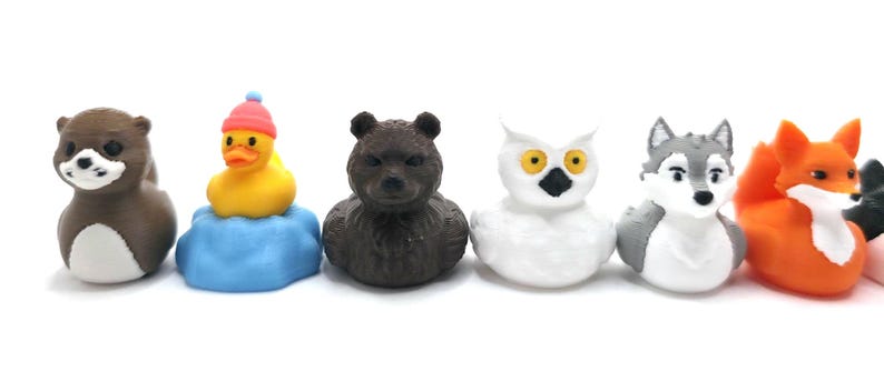 Paquete de mini patos para cruceros por Alaska / Mini patos de 2,5 cm / 10 diseños únicos / Patos para cruceros a granel / Pato Iceberg que brilla en la oscuridad / Patos con forma de animales de Alaska imagen 6
