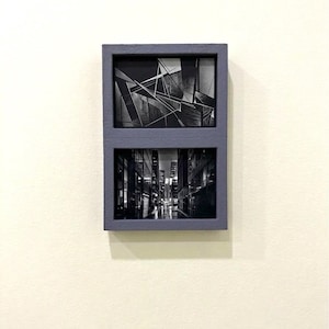 Double photo frame - Grainy texture - Clean design