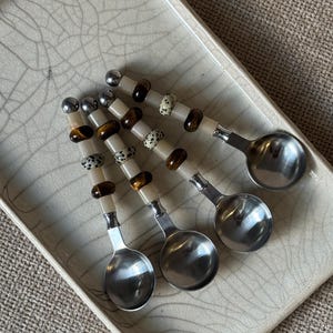 Set di cucchiai di pietre preziose fatti a mano - Cucchiaio di perline personalizzato - Set Cuillère Pierre Naturel - Set regalo - Idée Cadeau - Cuillère Personnalisée