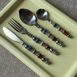 Komplett bestickset | Hantverksbestickset med ädelstenar | Unikt bestickset | Designbestickset