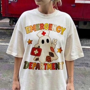 Notaufnahme-Geist (PNG), Halloween-Krankenschwester-Shirt-Design, Patchwork-Geist im medizinischen Bereich (Sublimation), Rustikaler Gesundheits-PNG-Download
