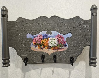 Hergebruikte rugleuning, bekerhouder, kunst aan de muur, kapstok, gerecyclede stoel, kleurrijk schilderij, display sieraden, origineel schilderij, unieke houder