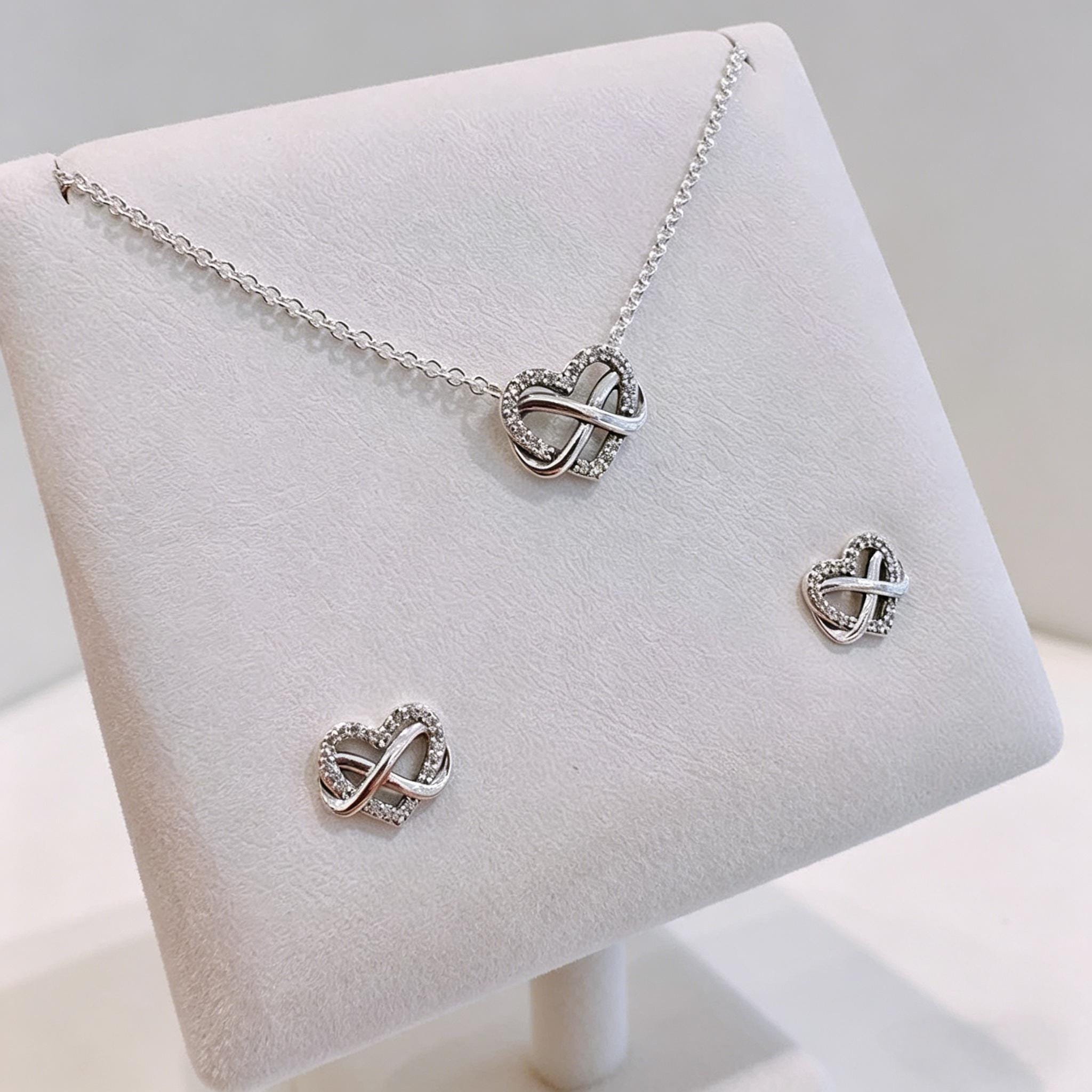 Pandora necklace and earring set - Etsy 日本