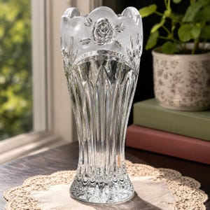 ART DECO Style ガラス 金属 花瓶　Vintage Art Deco Vase Lead Crystal - Etsy