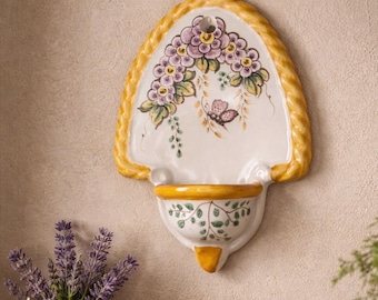 Vintage Talavera Stil Wand Tasche Spanien Handbemalte Keramik Streichholzhalter Blumen Schmetterling Gelb Seil Rand signiert J.M Talavera