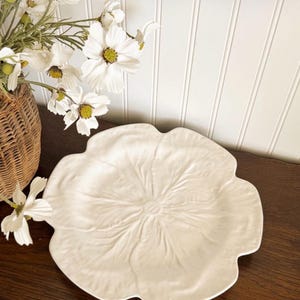 Vintage Bordallo Pinheiro White Cabbage Dinner Plates Set of 6  | Portuguese Majolica Hand Painted | 12.5” Dinner Plate
