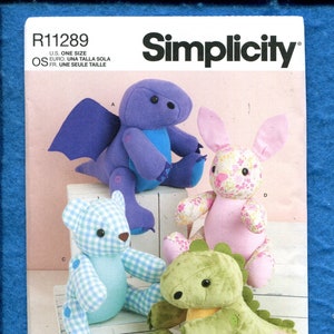 Simplicity 11289 Sweet Stuffed Animals Pattern UNCUT