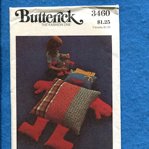 1970&#39;s Butterick 3460 Patchwork Doll & Floor Pillow UNCUT