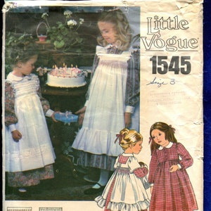 Vintage 1970s Vogue 1545 Little Vogue Little Girl&#39;s Dress and Pinafore with Smocked Bodice Size 3