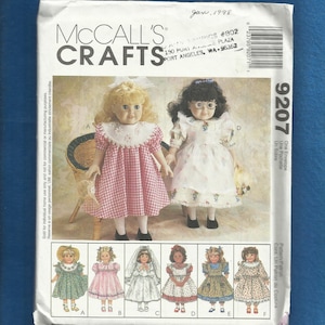 McCalls 9207 Puppenkleider & Schürze für 18 inch Doll