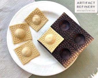 Walnut Geometric Ravioli Mold – Artisan Pasta Maker, Handmade Kitchen Tool