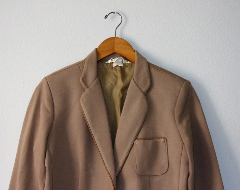 Women/'s Knit Tan Blazer with Pockets Size Medium Koret of California