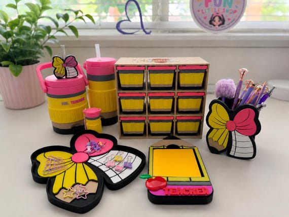 Teacher Desk Set: Pen Holder,Can Holder & Opener,Straw Topper,Lip Balm Holder,Mini Tote Organizer,Trinket Tray,Post It Note, Door/Wall sign