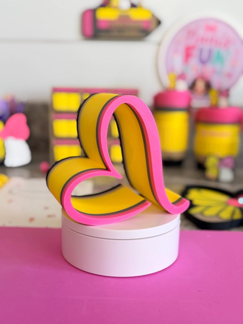 Pencil Teacher Desk Set: Pen Holder, Organizer, Name Sign, Heart Shaped Phone Stand, Fun Decor image 8