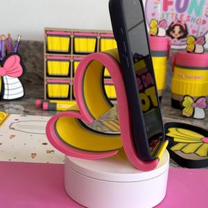 Pencil Teacher Desk Set: Pen Holder, Organizer, Name Sign, Heart Shaped Phone Stand, Fun Decor Heart shaped stand
