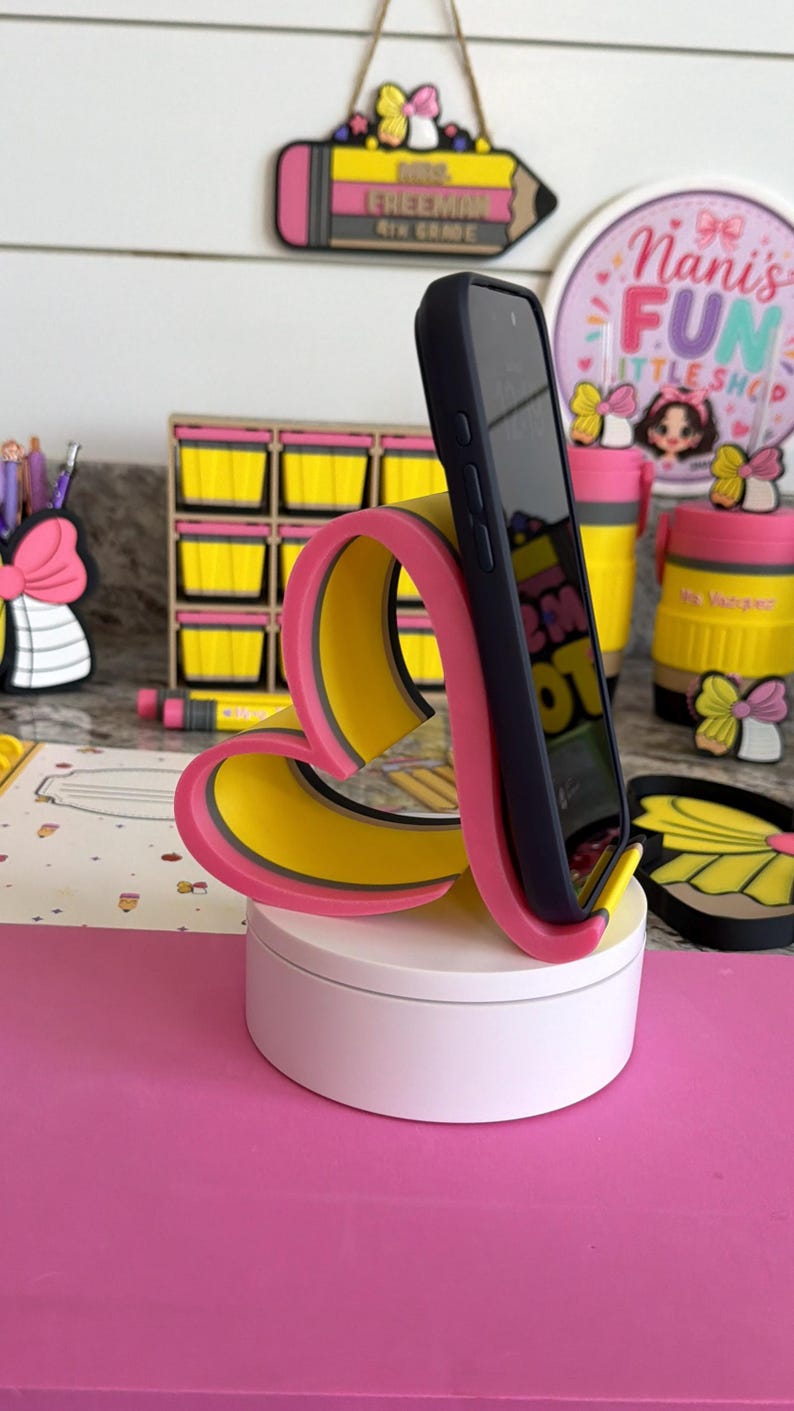 Pencil Teacher Desk Set: Pen Holder, Organizer, Name Sign, Heart Shaped Phone Stand, Fun Decor Heart shaped stand