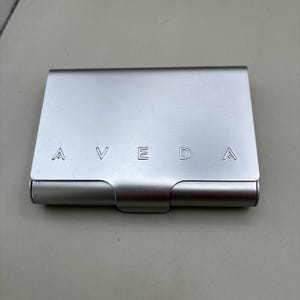 Estuche metálico Aveda Chakra Pure-Fume Absolute / Juego de 6 frascos de perfume vintage vacíos 90
