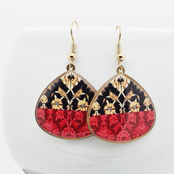 Boucles d'oreilles Rouges, Boucle d’oreilles Originales motifs rouges, Boucles d'oreilles motifs orientaux , Gottes rouges, Bijoux rouge