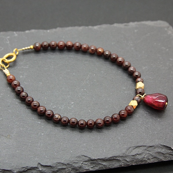 Persian jewelry, Pomegranate bracelet, Garnet Bracelet, Persian bracelet, St Valentin gift Idea, st valentin gift for her