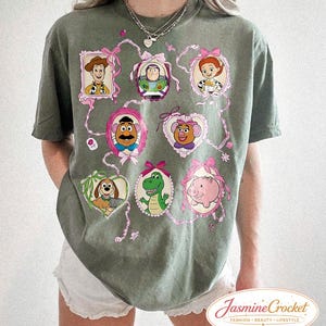 Toy Story Friends Shirt, Woody Buzz Jessie Rex Hamm Slinky Dog Mr Potato Head Tee, Cute Toy Story Characters Shirt, Disney Pixar Family Trip Moss/Military Green